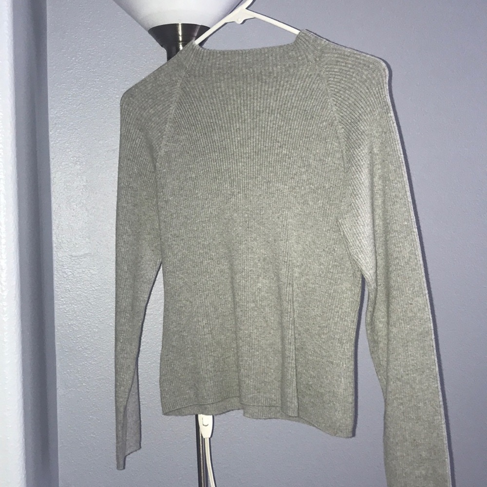 Cute grey sweater